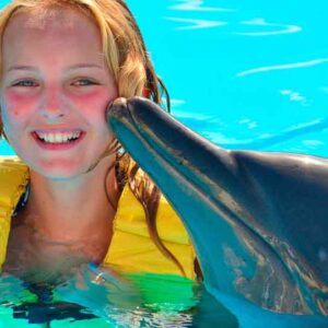 Interacción Con Delfines